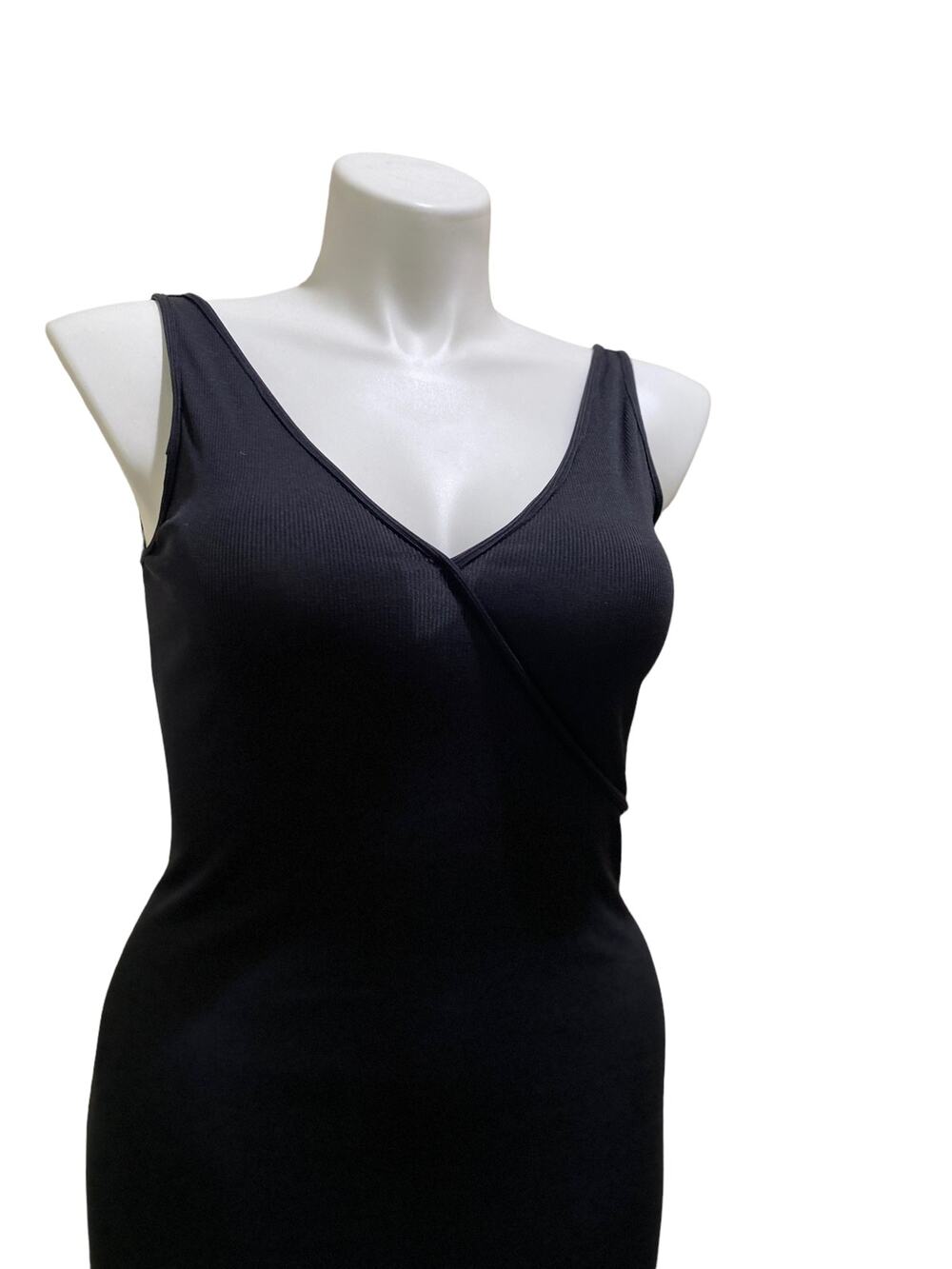 Black Victoria Secret dress - deep V at back Medium